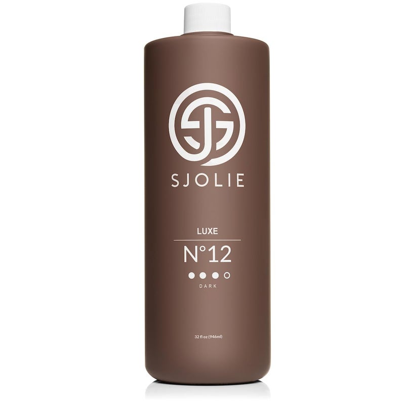 SJOLIE SUNLESS حل رذاذ تان SJOLIE - لوكس 12 - مزيج داكن قائم على البنفسجي | حل تان بدون شمس لإنهاء برونزي عميق، داكن، طبيعي بالكامل (32 أونصة) - Image 1